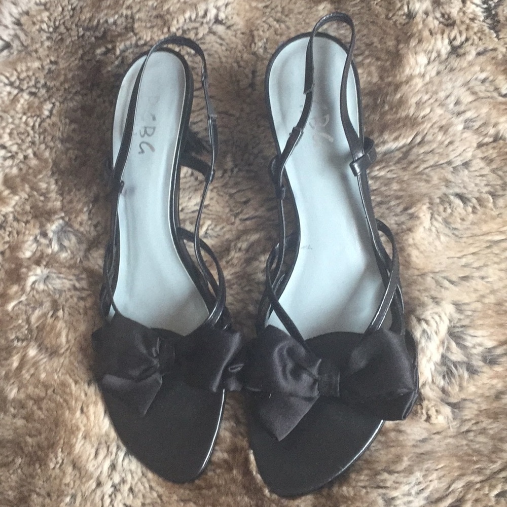 Bcbg kitten heels